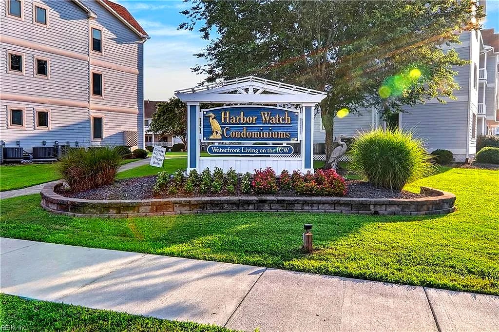 1 Sandy Point Lane LN #216, CHESAPEAKE VA 23320