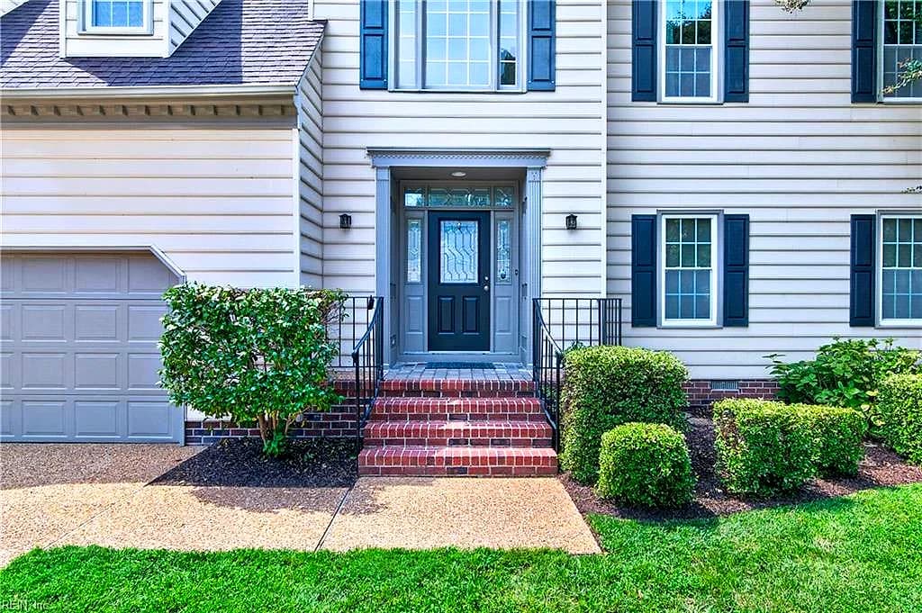 102 Melvins End ST, YORKTOWN VA 23693 - Photo 3