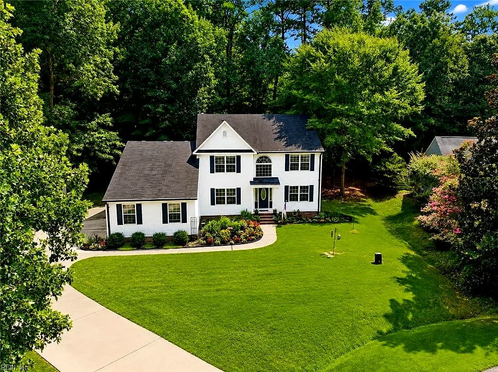 437 Evergreen WAY, SMITHFIELD VA 23430 - Photo 3