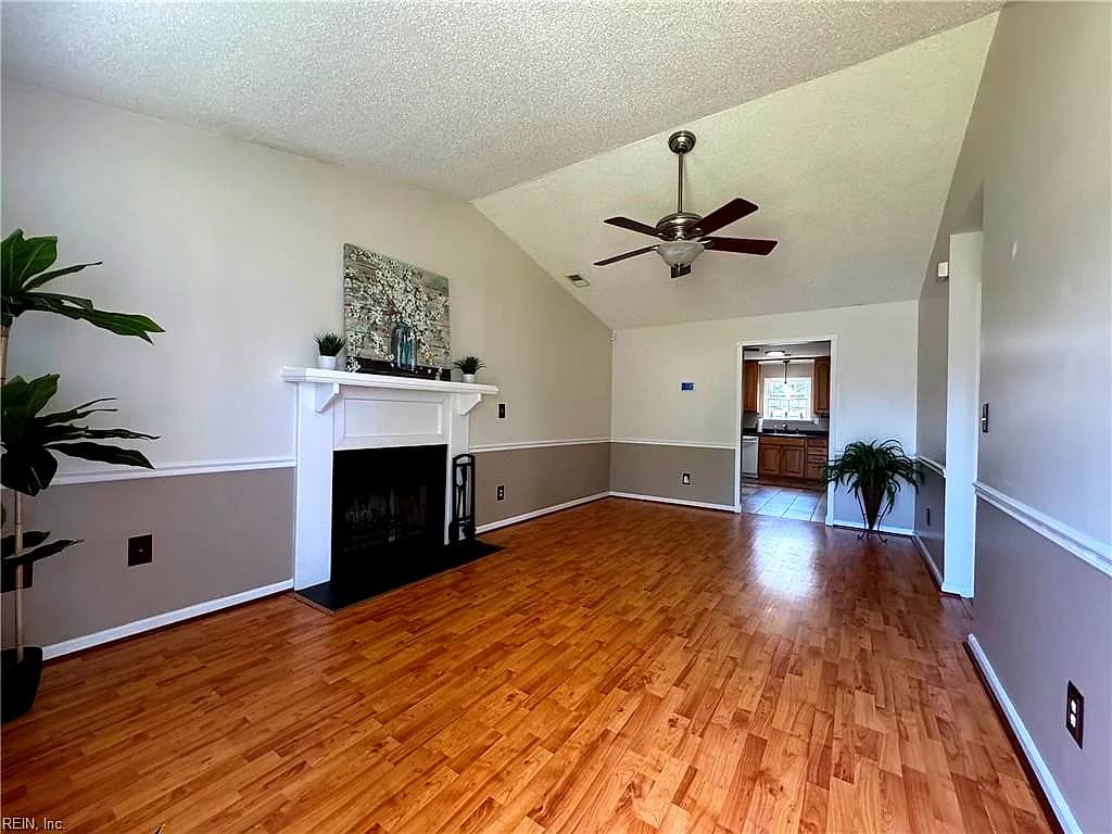 3401 Dana LN, VIRGINIA BEACH VA 23452 - Photo 5