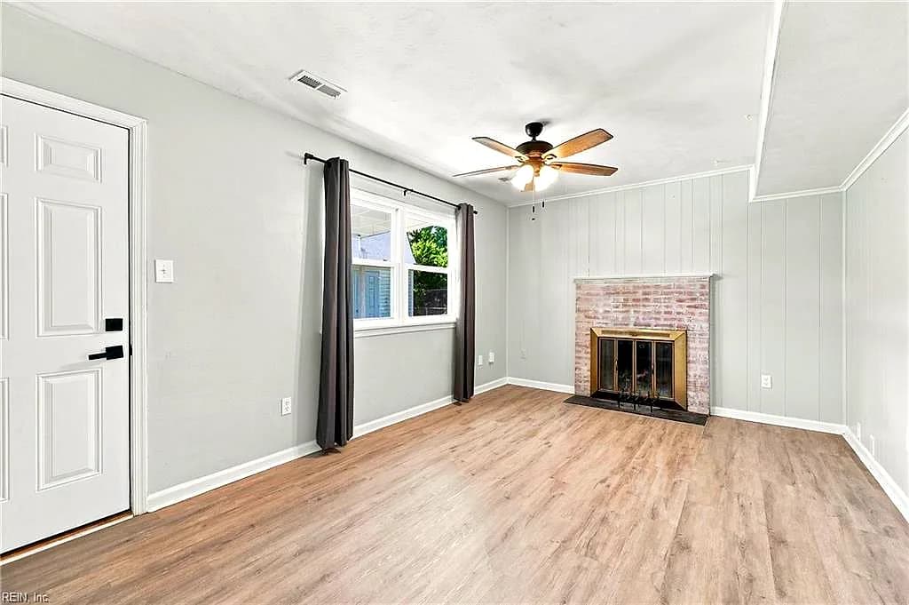 108 Santa Clara DR, HAMPTON VA 23666 - Photo 4