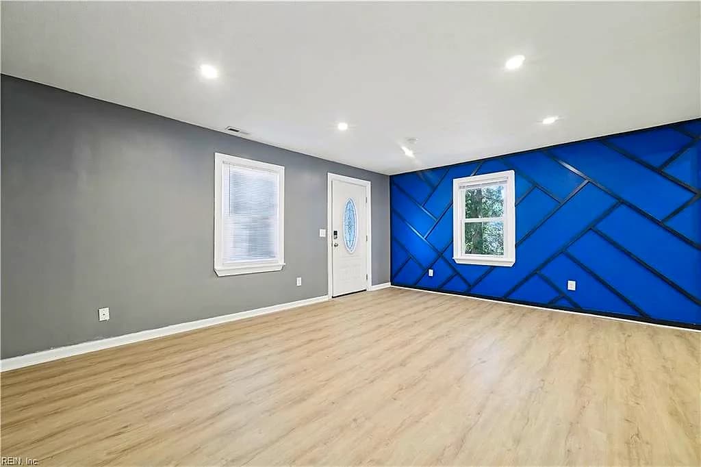 8 McDonald RD, HAMPTON VA 23669 - Photo 5