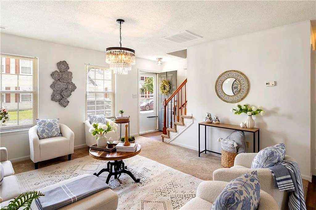 189 S Hunt Club RN, NEWPORT NEWS VA 23608 - Photo 5