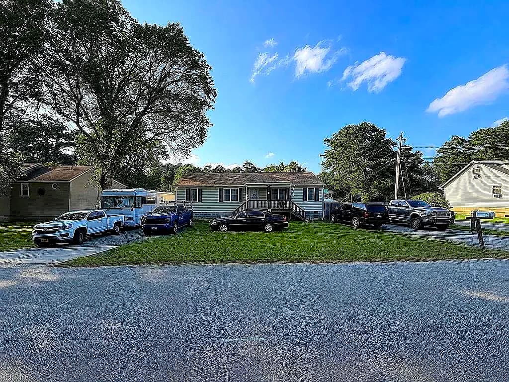 92 Lodge RD, POQUOSON VA 23662 - Main photo