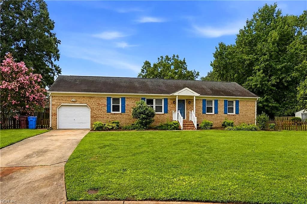 805 Fordson WAY, CHESAPEAKE VA 23320 - Main photo