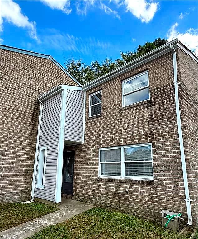 5305 Leicester CT, VIRGINIA BEACH VA 23462 - Photo 3