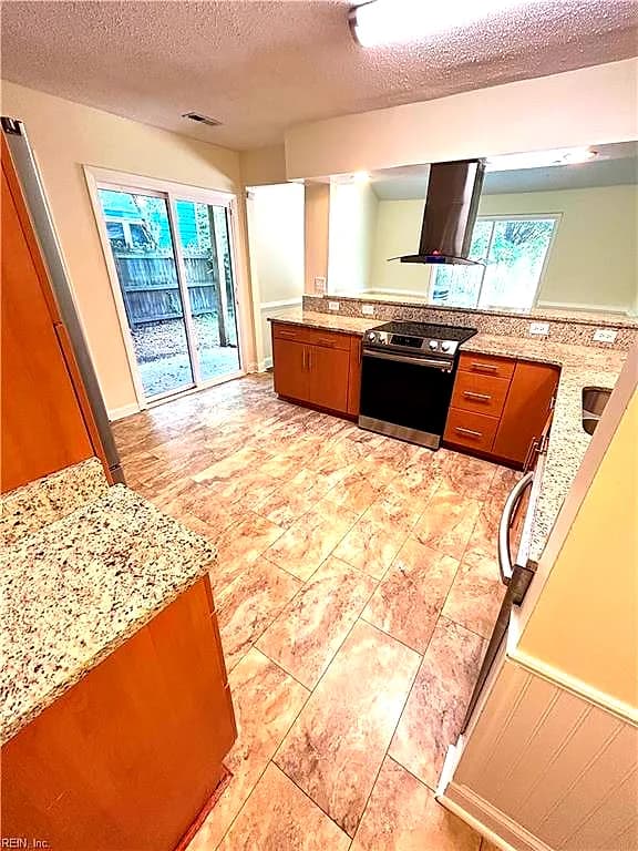 3320 Barberry LN, VIRGINIA BEACH VA 23453 - Photo 3