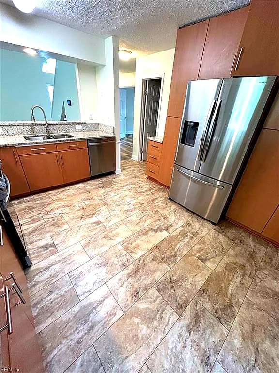 3320 Barberry LN, VIRGINIA BEACH VA 23453 - Photo 4