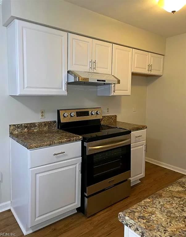1063 Still Harbor CIR, CHESAPEAKE VA 23320 - Photo 4