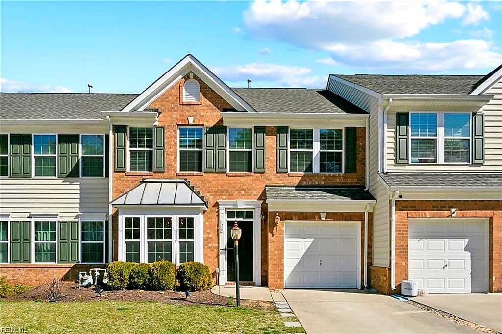 126 Brock ST, YORKTOWN VA 23690 - Main photo
