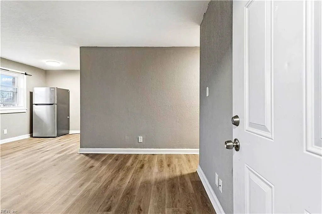 2504 Leo ST #2, NORFOLK VA 23517 - Photo 5