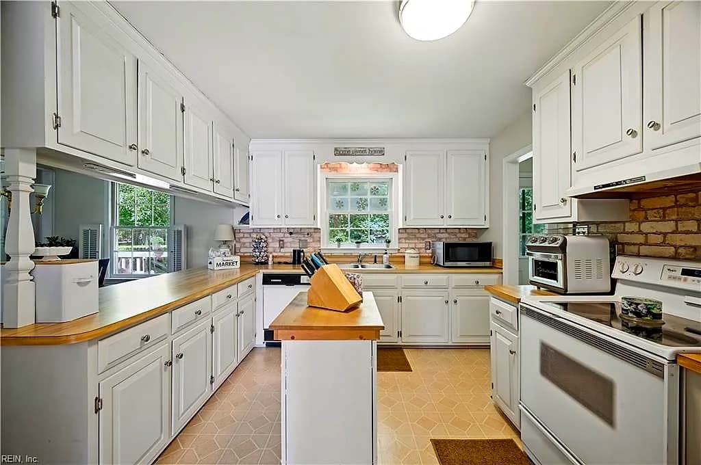 5 Kramer CT, HAMPTON VA 23664 - Photo 3