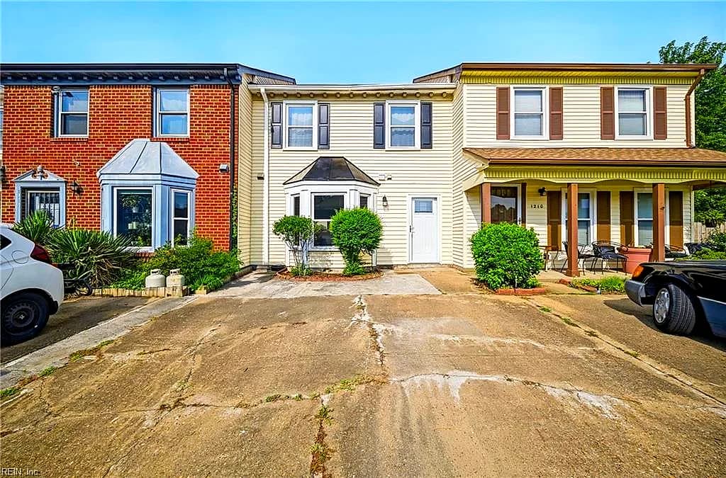 1212 Hillock XING, VIRGINIA BEACH VA 23455 - Photo 4