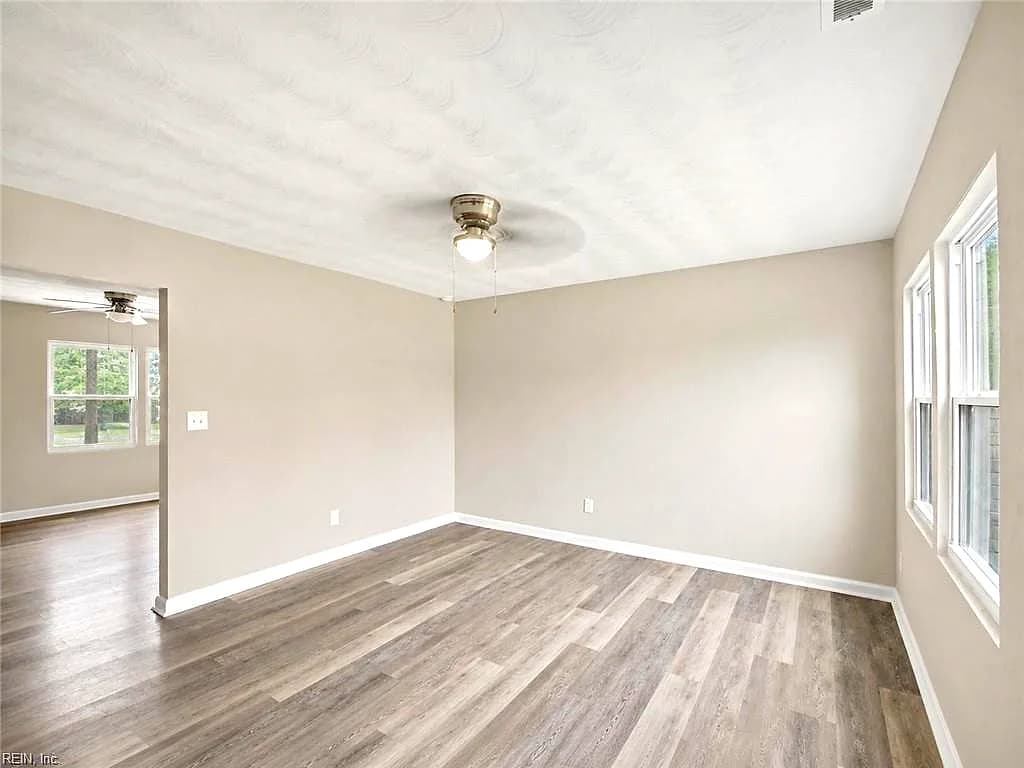 4021 Sloop TRL, CHESAPEAKE VA 23321 - Photo 4