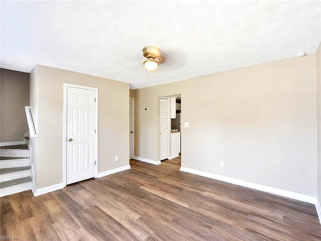 4021 Sloop TRL, CHESAPEAKE VA 23321 - Photo 5