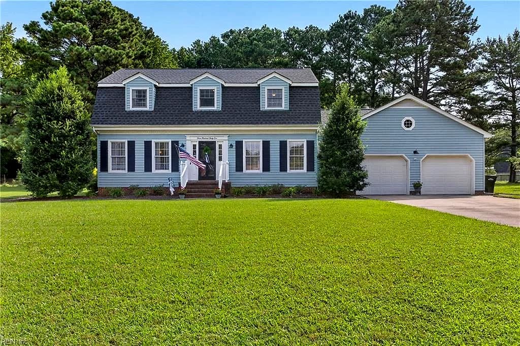 335 Sussex CT, SUFFOLK VA 23434 - Photo 2