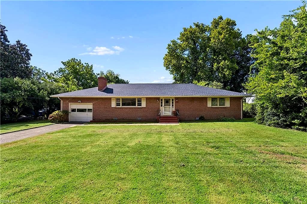 127 Ivy Home RD, Hampton — 3 bed Residential, 2,034 sqft