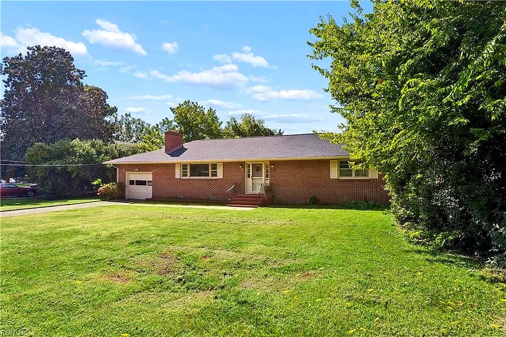 127 Ivy Home RD, HAMPTON VA 23669 - Photo 4