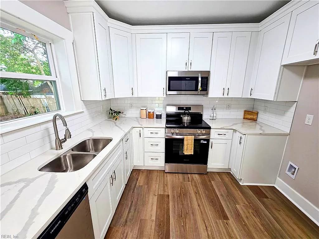 3615 Radford ST, NORFOLK VA 23513 - Photo 3