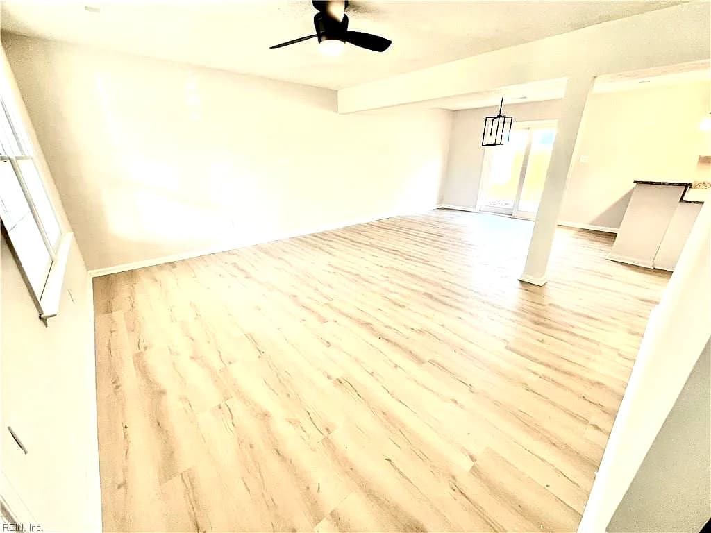 17 Sandy Lake DR, HAMPTON VA 23666 - Photo 3