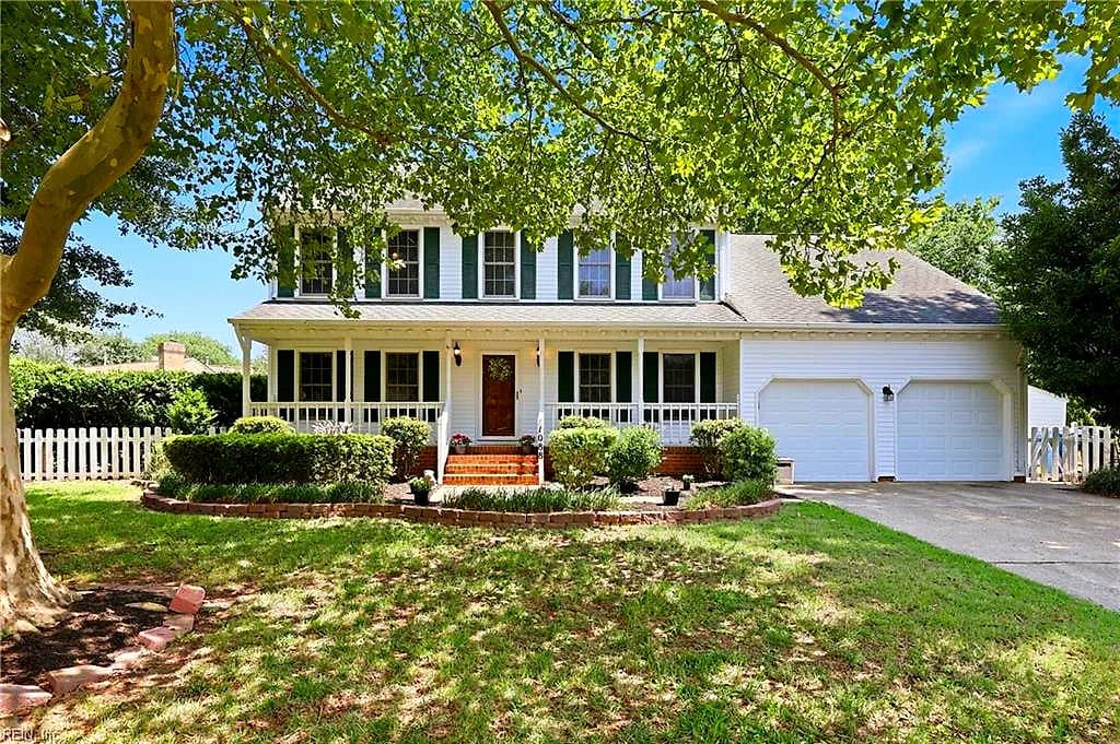1088 Heatherwood DR #Dr., VIRGINIA BEACH VA 23455 - Photo 3