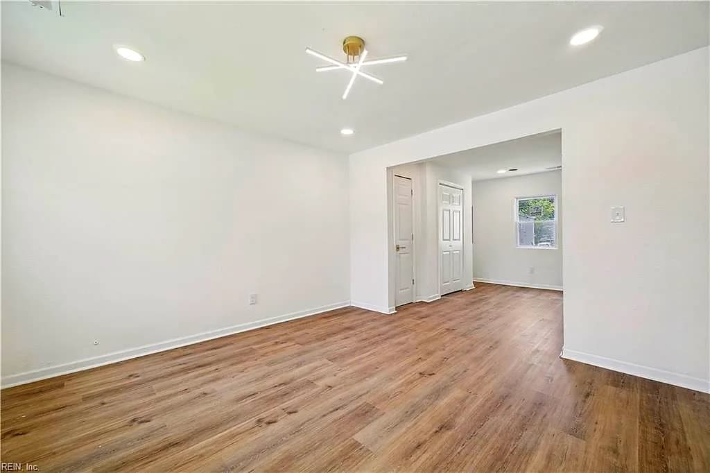 123 Ash AVE, NEWPORT NEWS VA 23607 - Photo 5
