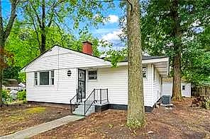 3601 Winchester DR, PORTSMOUTH VA 23707 - Photo 3