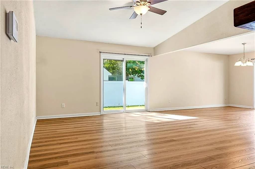 1268 Geranium CRES, VIRGINIA BEACH VA 23453 - Photo 5