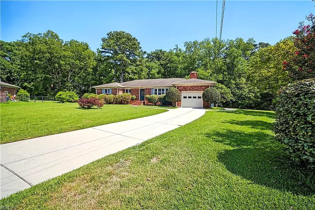 2301 Sibley CT, VIRGINIA BEACH VA 23454 - Photo 4