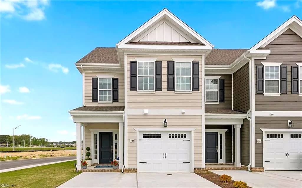 2021 Guava LN, CHESAPEAKE VA 23321 - Photo 2