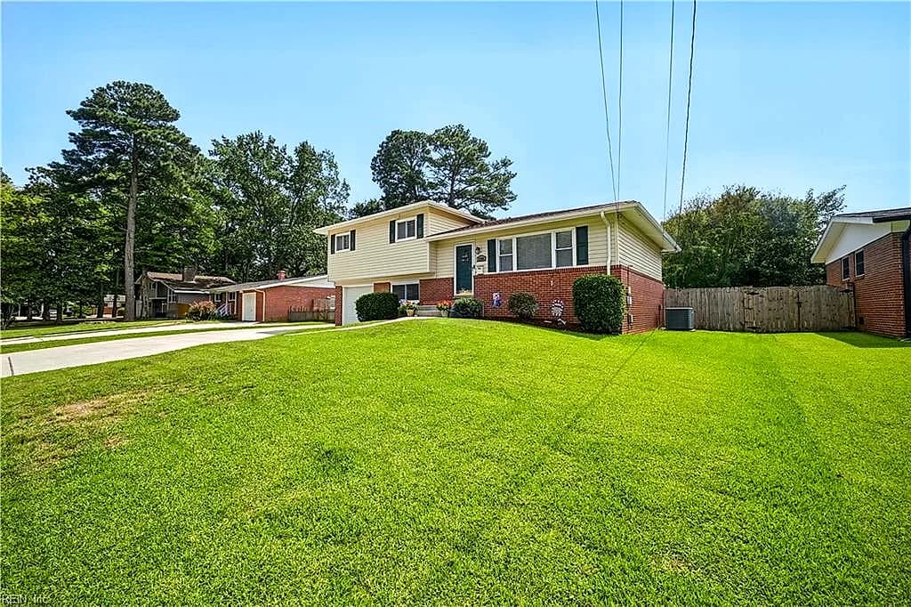 3709 Marilyn LN, VIRGINIA BEACH VA 23452 - Photo 4