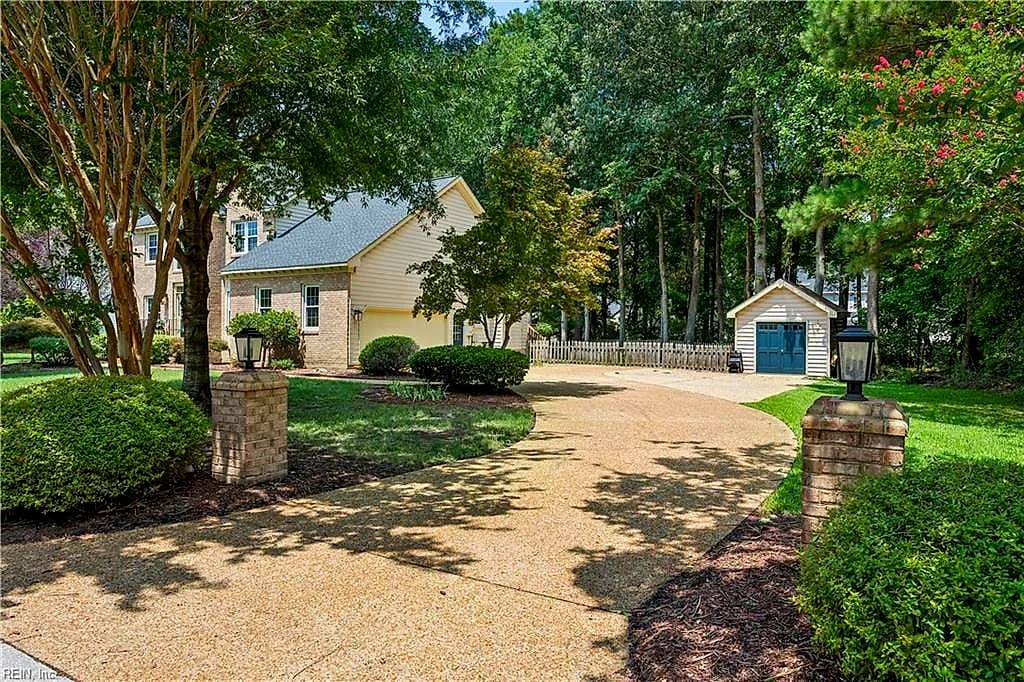 18 Emmaus RD, POQUOSON VA 23662 - Photo 5