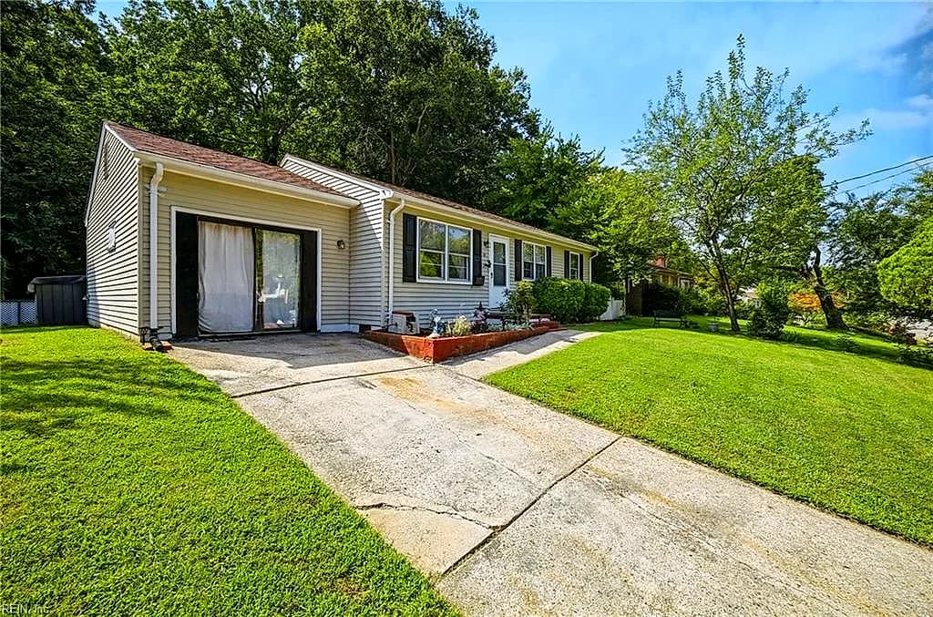 38 Garfield DR, NEWPORT NEWS VA 23608 - Photo 3