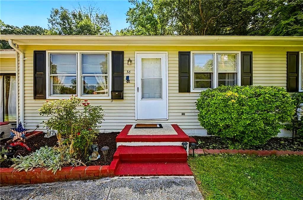 38 Garfield DR, NEWPORT NEWS VA 23608 - Photo 5