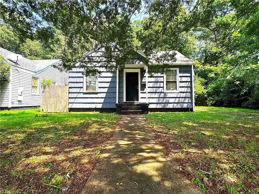 6232 Alexander ST, NORFOLK VA 23513 - Photo 4