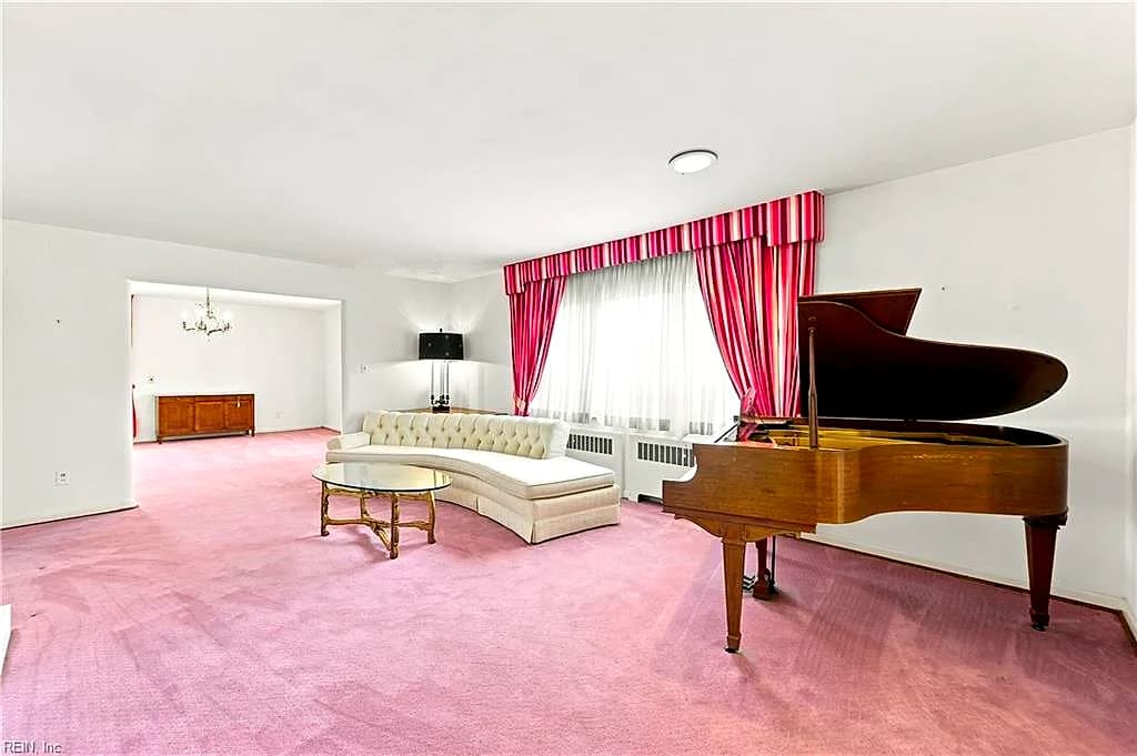 412 Talbot Hall RD, NORFOLK VA 23505 - Photo 3