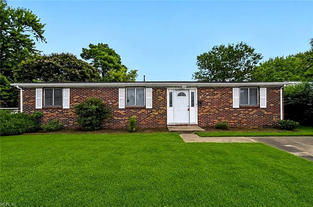 1908 Demetro DR, HAMPTON VA 23663 - Main photo