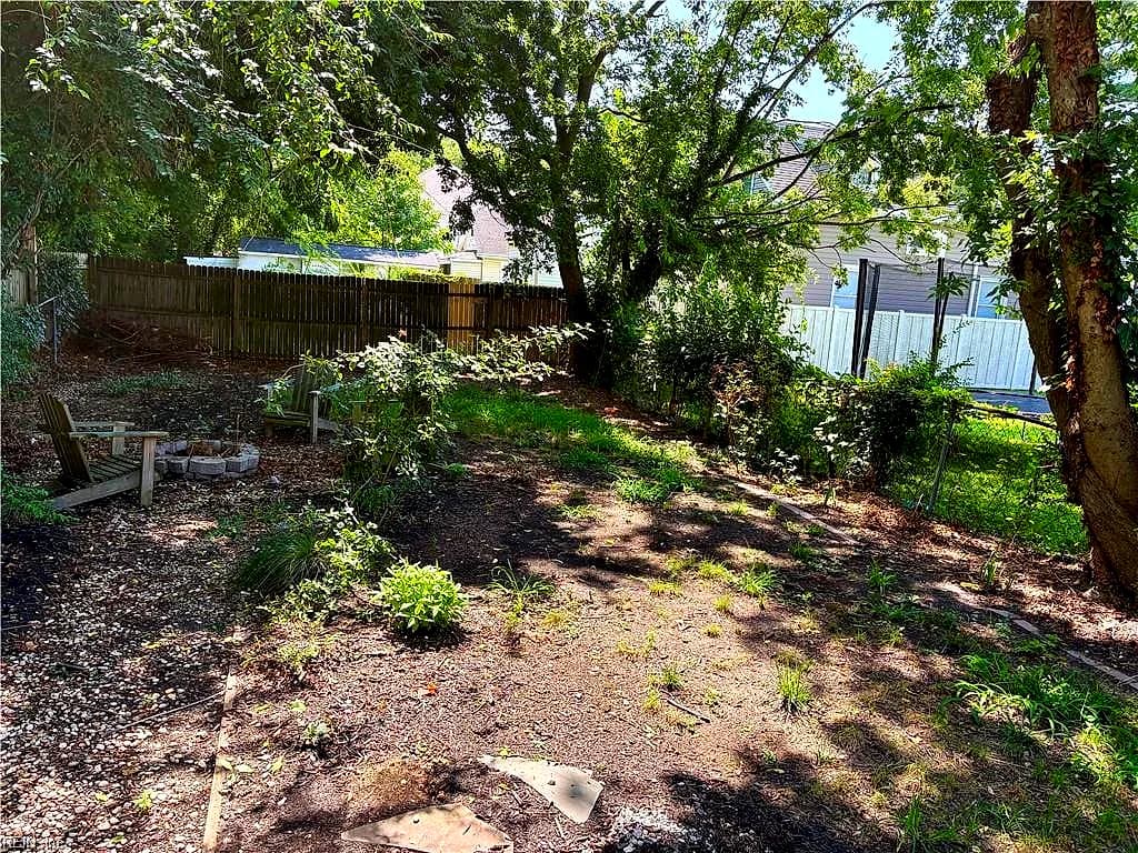 904 N Mallory ST, HAMPTON VA 23663 - Photo 4