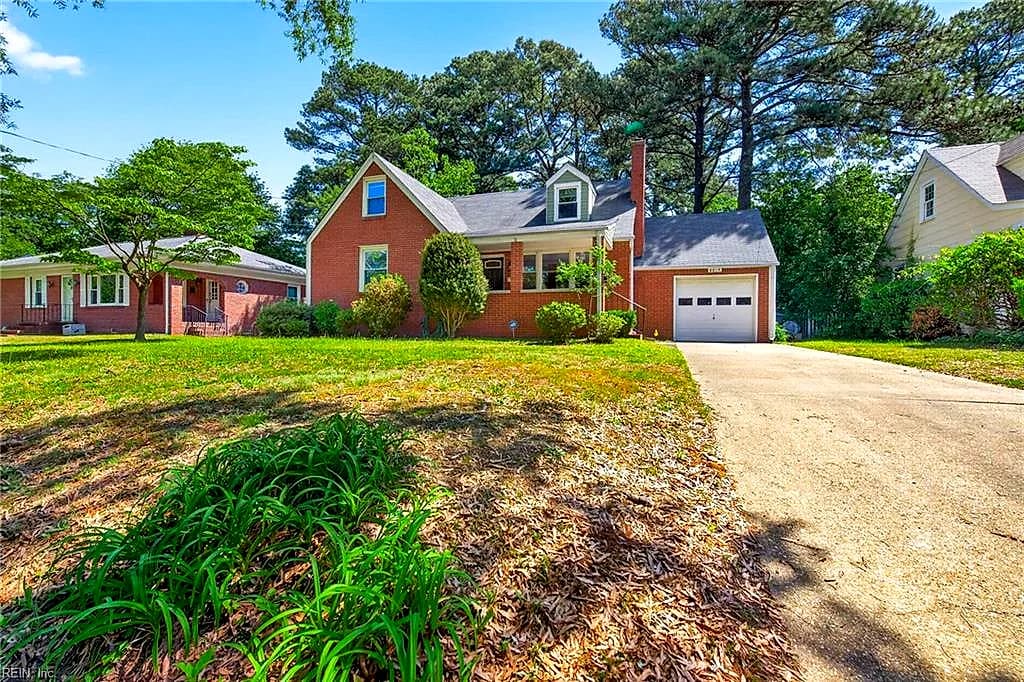 8814 Commodore DR, NORFOLK VA 23503 - Photo 4