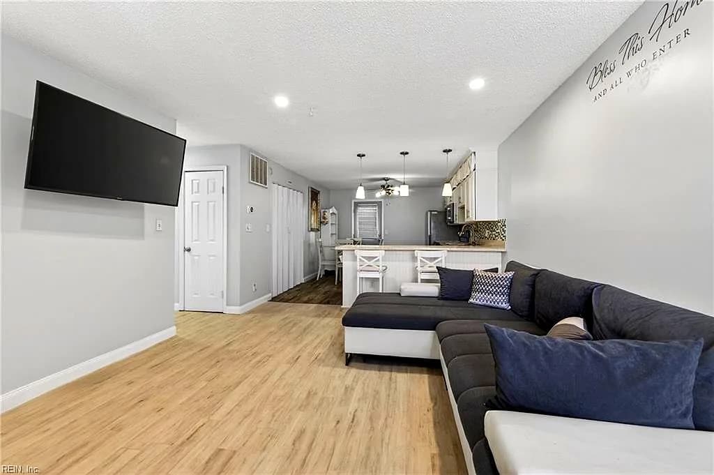 245 W Ocean View AVE #102, NORFOLK VA 23503 - Photo 4