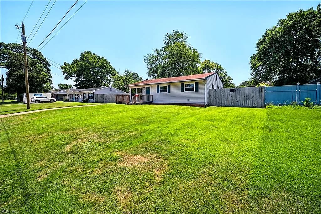 5025 Sancillio DR, VIRGINIA BEACH VA 23455 - Photo 3