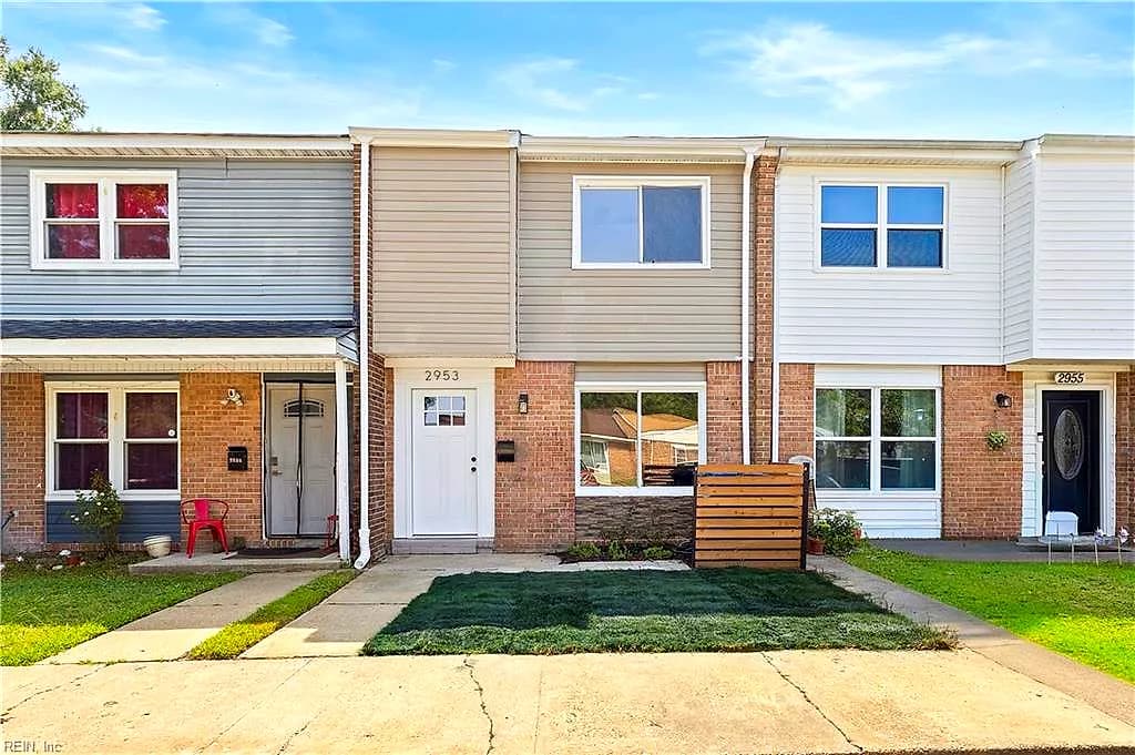 2953 Talon CT, VIRGINIA BEACH VA 23456 - Main photo