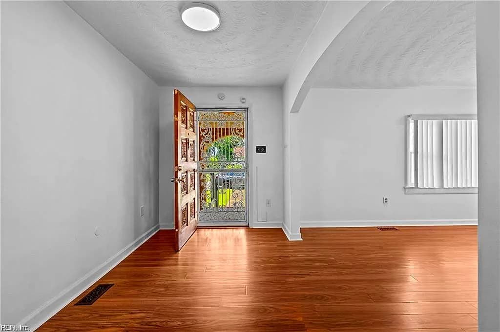 735 Bold ST, PORTSMOUTH VA 23701 - Photo 3