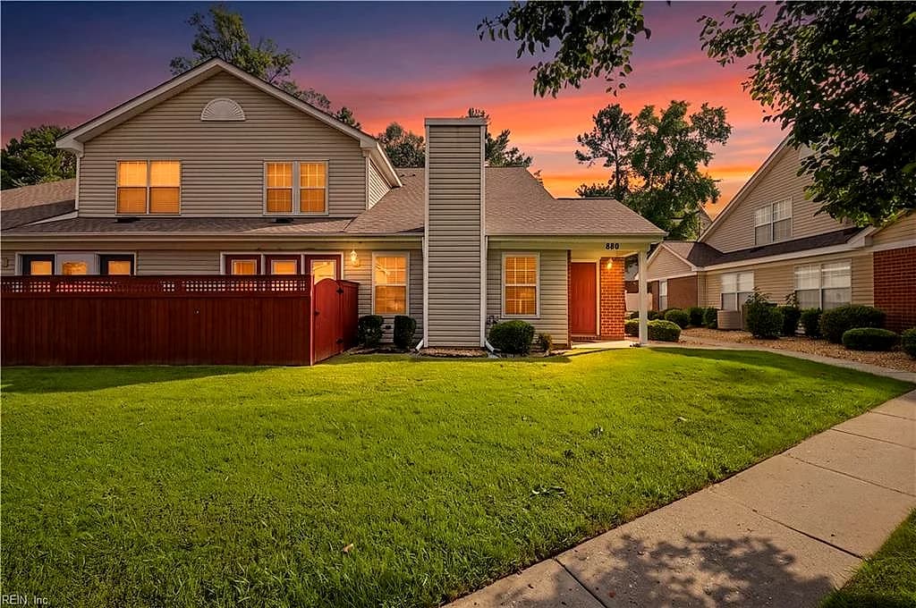 880 Miller Creek LN, NEWPORT NEWS VA 23602 - Photo 2