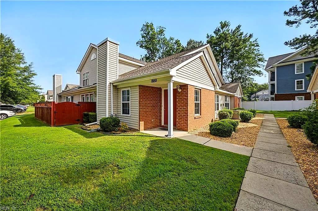 880 Miller Creek LN, NEWPORT NEWS VA 23602 - Photo 4