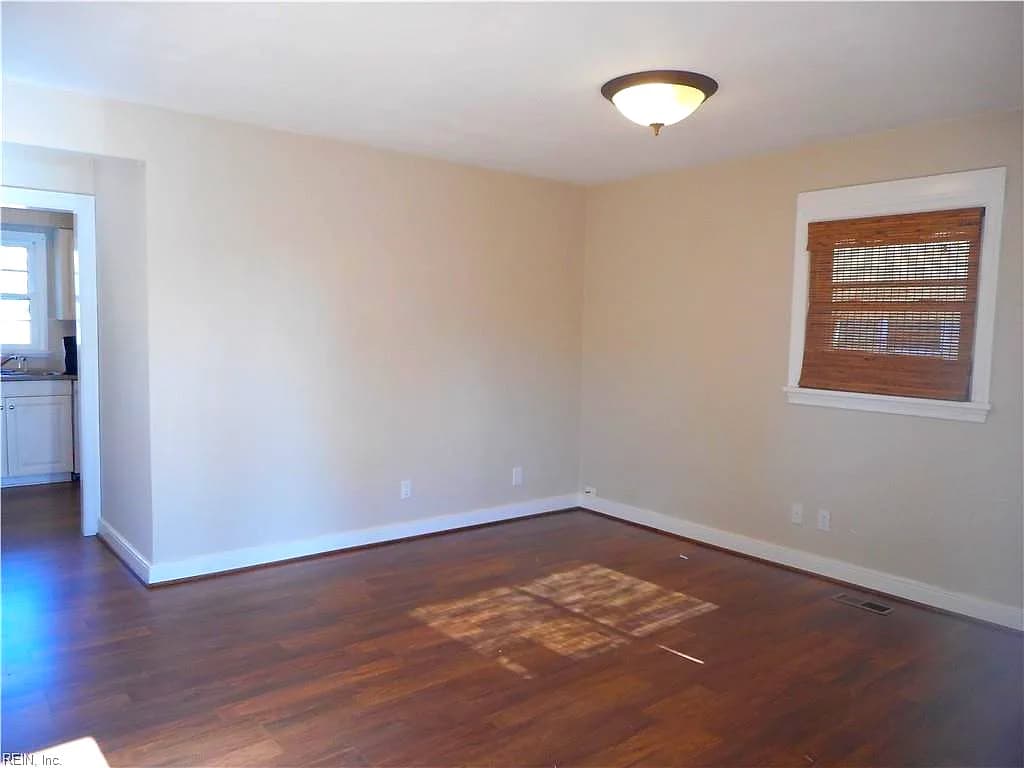 1208 Montague St ST, NORFOLK VA 23518 - Photo 4