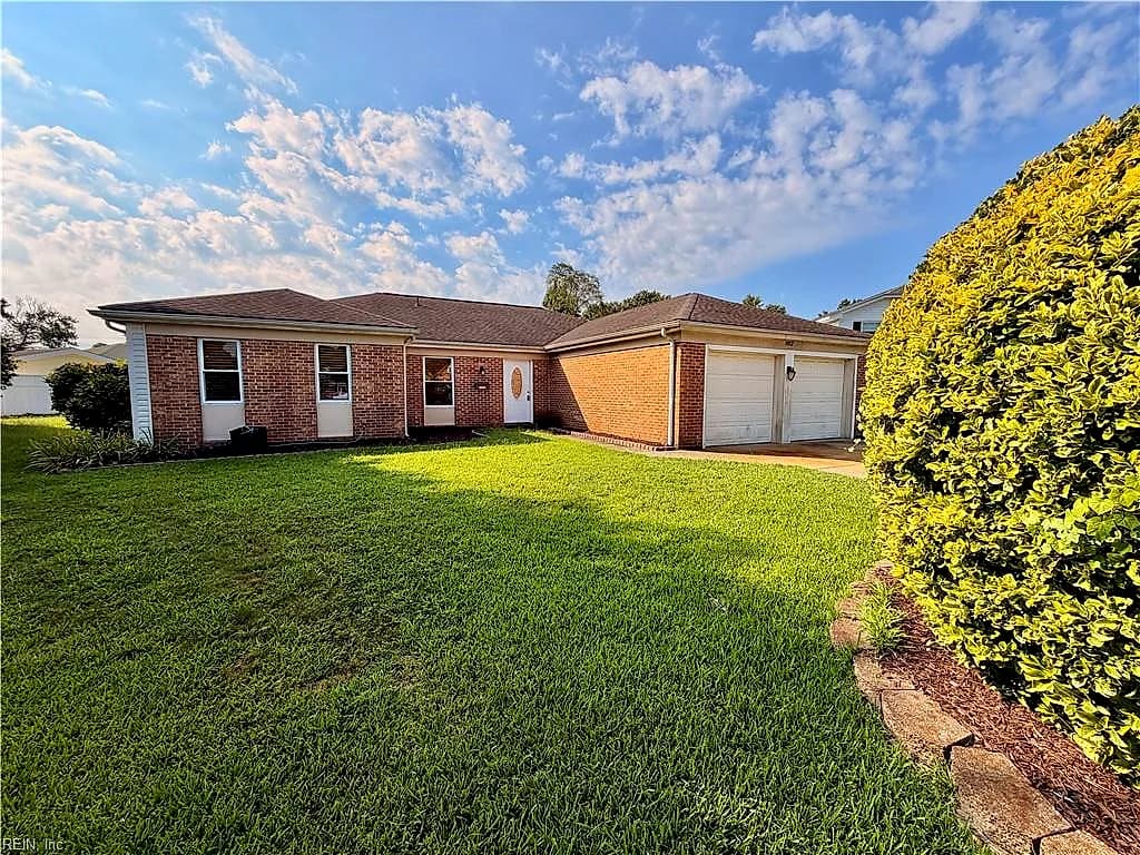 1012 Antioch CIR, VIRGINIA BEACH VA 23464 - Main photo