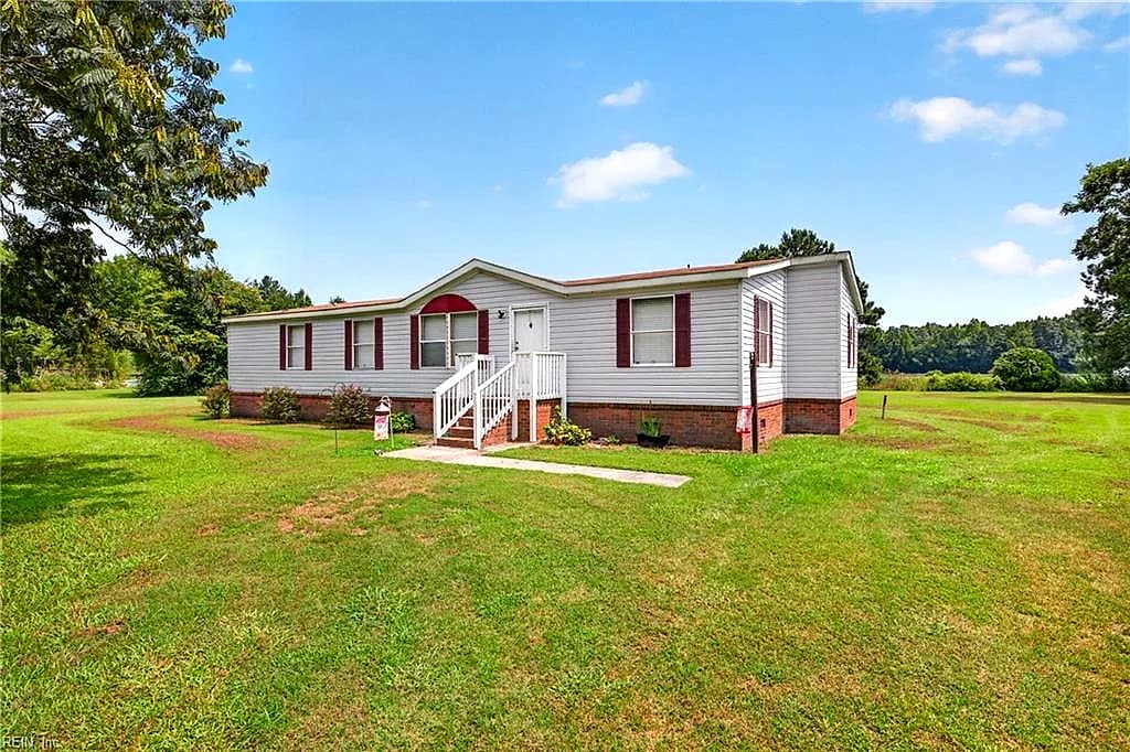 650B EGAN LN, ELIZABETHCITY NC 27909 - Main photo