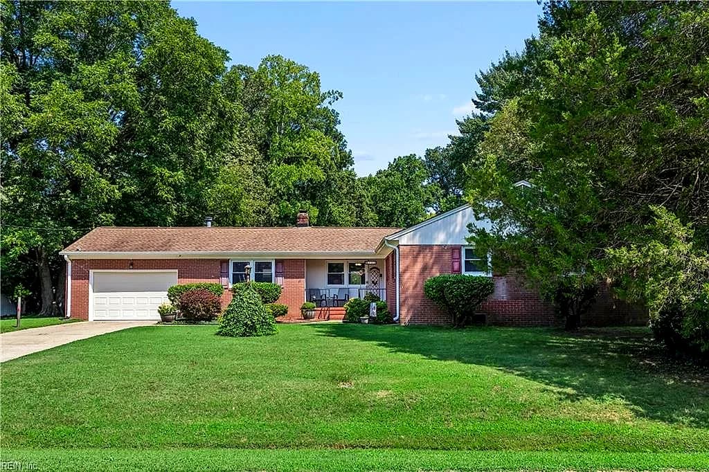 113 Crandol DR, YORKTOWN VA 23693 - Main photo