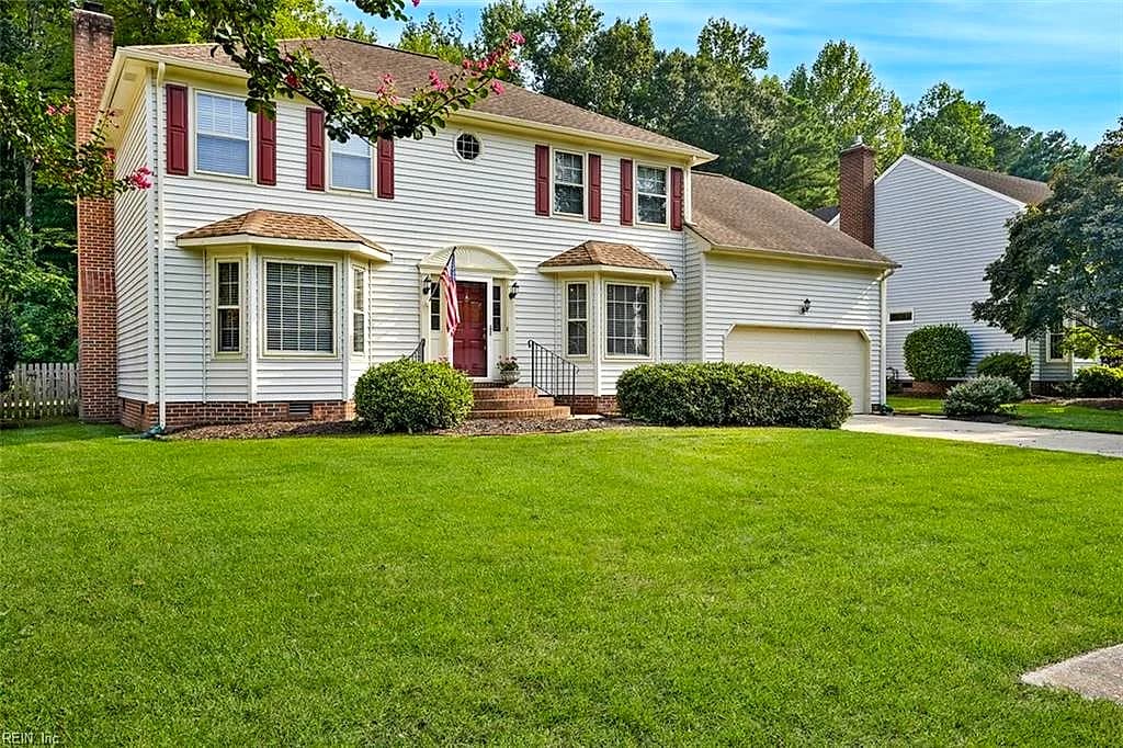 613 Corapeake DR, CHESAPEAKE VA 23322 - Photo 3